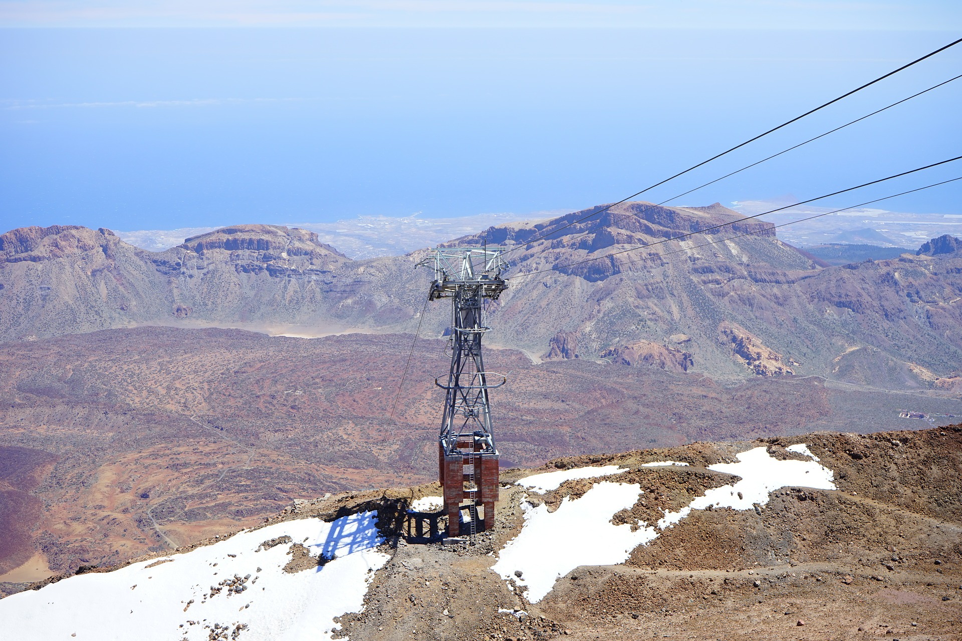 cableway-masts-375807_1920.jpg