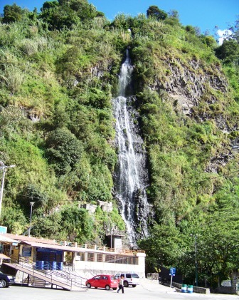 The Virgen Thermal Pools - Downtown Baños