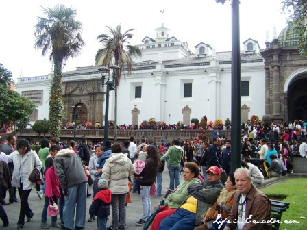 The cool climate in Quito and other areas in the Andes usually merits a jacket.